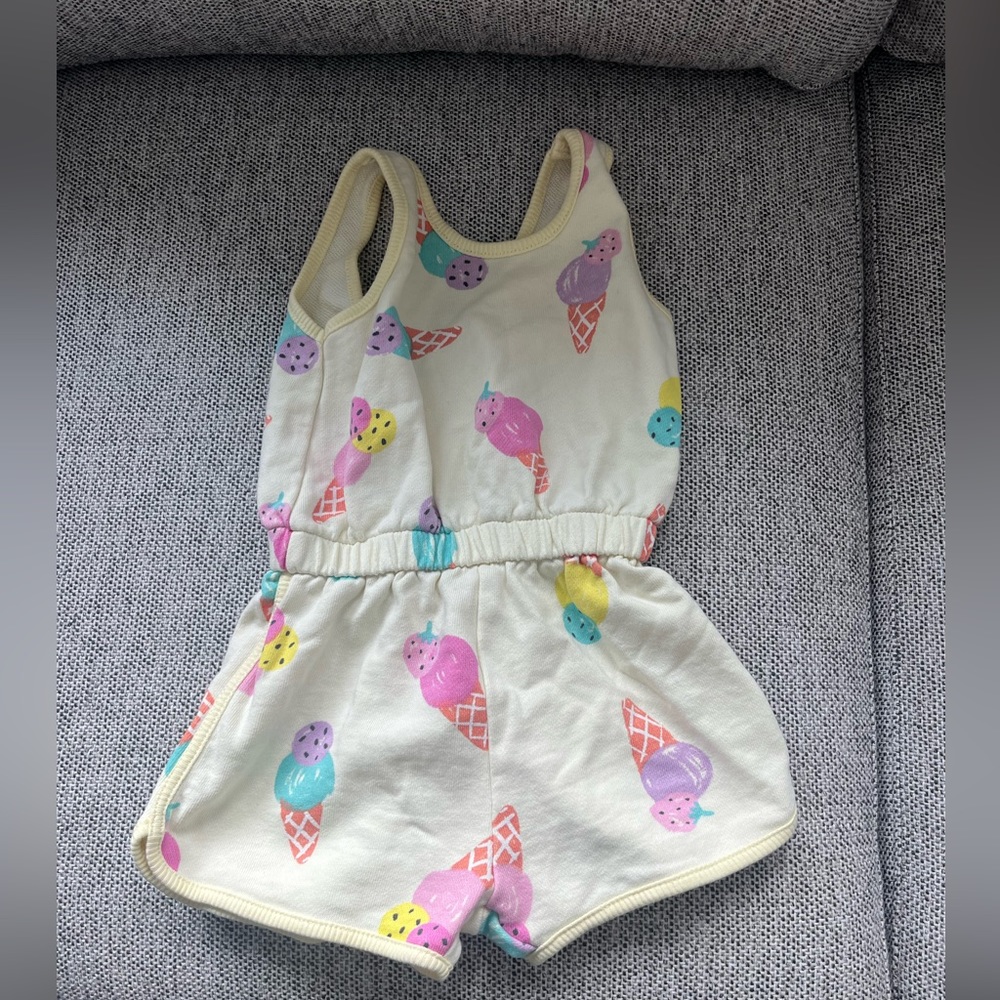 Zara girls 2-3T yellow romper with ice cream cones, worn once
